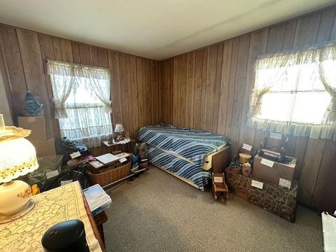 Tiny photo for 21 Delores Avenue, Peru, IN 46970 (MLS # 202539199)