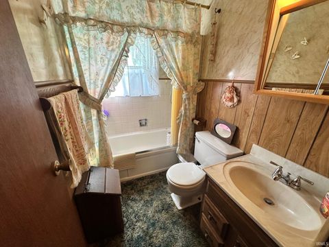 Tiny photo for 21 Delores Avenue, Peru, IN 46970 (MLS # 202539199)