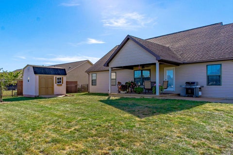Tiny photo for 13413 Prairie Drive, Evansville, IN 47725 (MLS # 202640627)