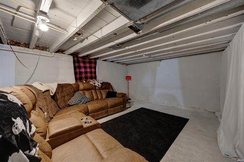 Tiny photo for 611 15th Street, Tell City, IN 47586 (MLS # 202626811)