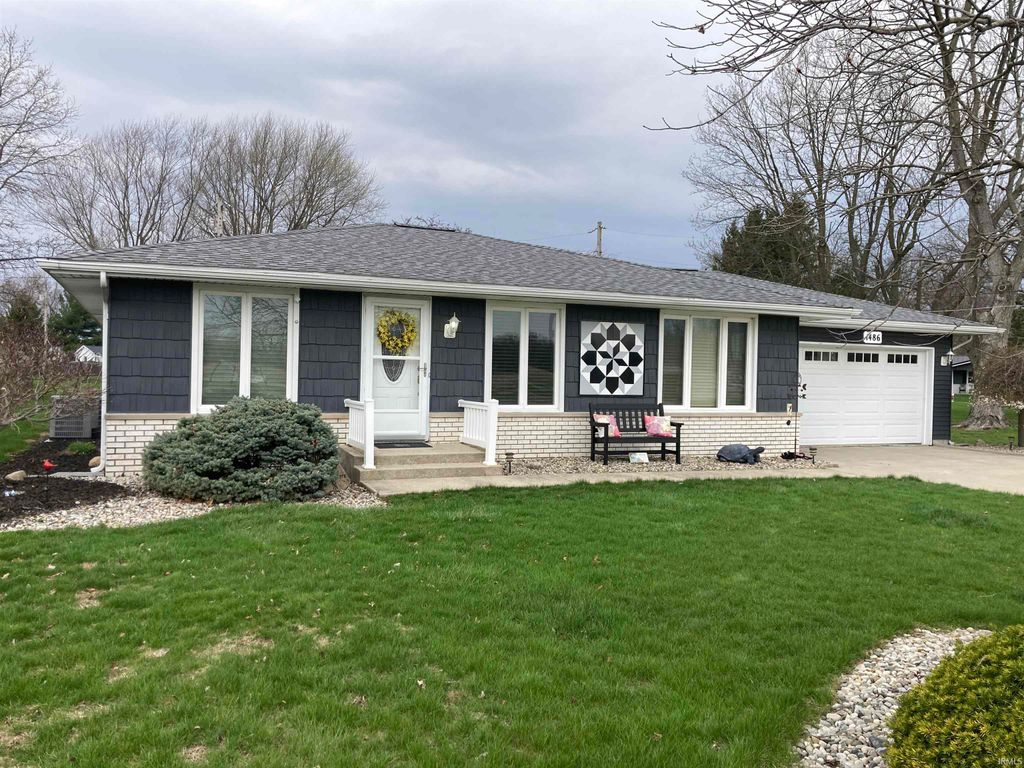 Photo of 1486 Clark Avenue, Bluffton, IN 46714 (MLS # 202611001)