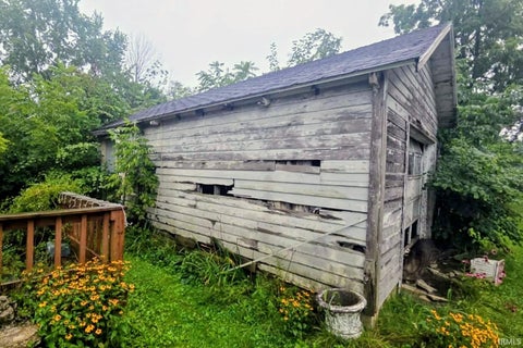 Tiny photo for 825 W Walnut Street, Portland, IN 47371 (MLS # 202633944)