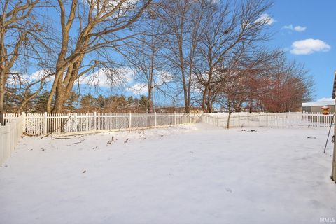Tiny photo for 1712 Wolfson Way, Lafayette, IN 47909 (MLS # 202549285)