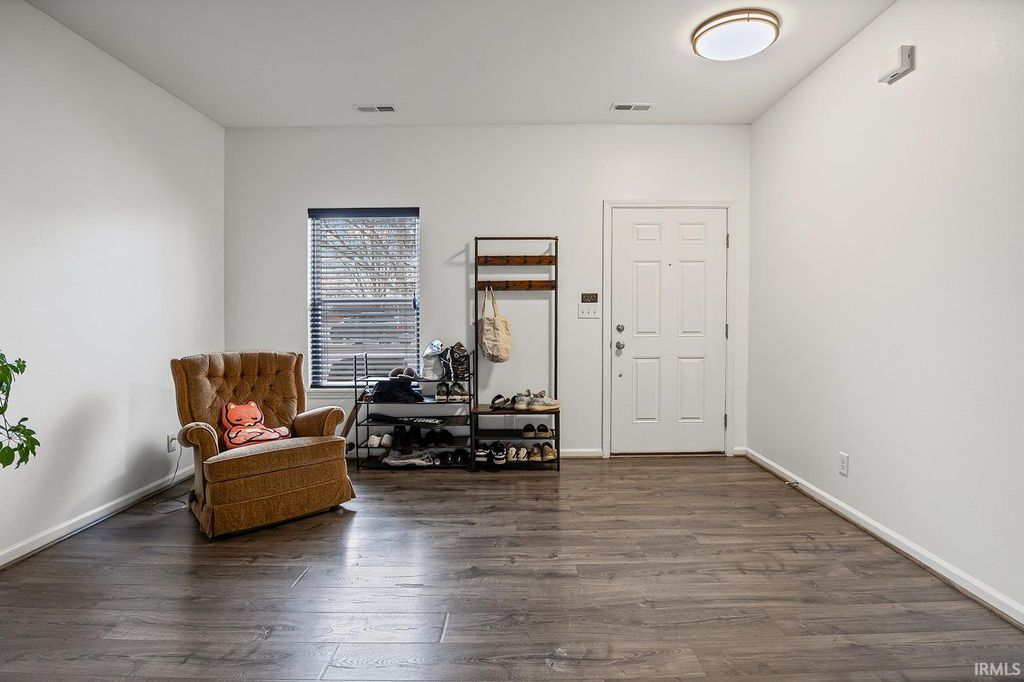 Photo of 1712 Wolfson Way, Lafayette, IN 47909 (MLS # 202549285)