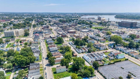 Tiny photo for 2474 W Virginia Street, Evansville, IN 47712 (MLS # 202635353)