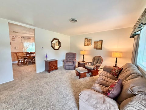 Tiny photo for 138 Schiele Road, Logansport, IN 46947 (MLS # 202628865)