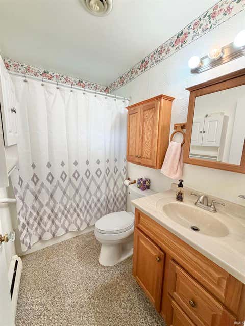 Tiny photo for 138 Schiele Road, Logansport, IN 46947 (MLS # 202628865)