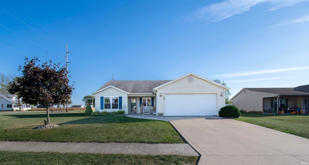 Photo of 408 Sycamore Way, Avilla, IN 46710 (MLS # 202540441)