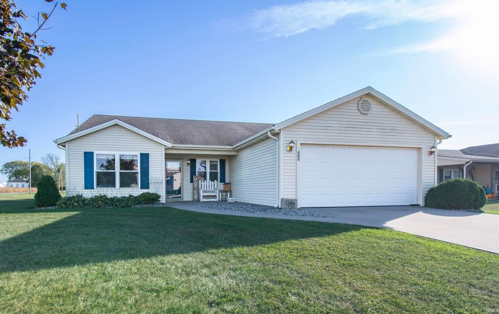 Photo of 408 Sycamore Way, Avilla, IN 46710 (MLS # 202540441)