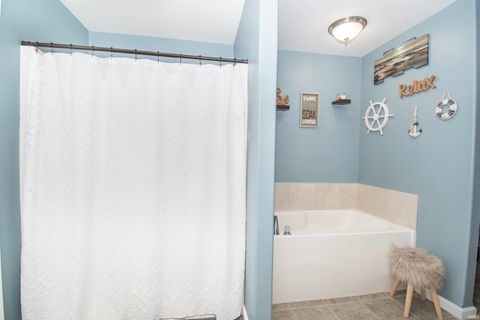 Tiny photo for 408 Sycamore Way, Avilla, IN 46710 (MLS # 202540441)