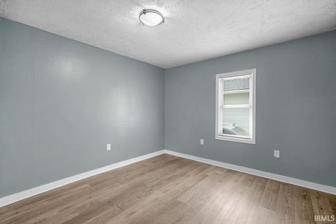 Tiny photo for 1000 W HAVENS Street, Kokomo, IN 46901 (MLS # 202544027)