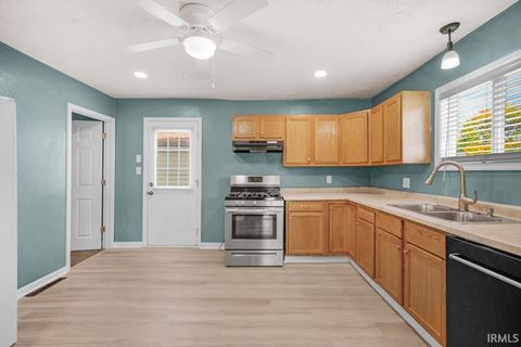 Tiny photo for 1000 W HAVENS Street, Kokomo, IN 46901 (MLS # 202544027)