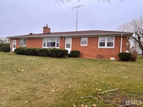 Photo of 809 Crescent Drive, New Castle, IN 47362 (MLS # 202548693)
