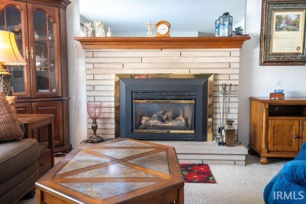 Photo of 809 Crescent Drive, New Castle, IN 47362 (MLS # 202548693)