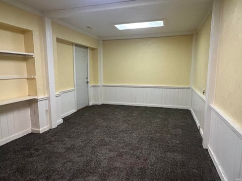 Tiny photo for 1050 Rank Parkway, Kokomo, IN 46901 (MLS # 202608578)