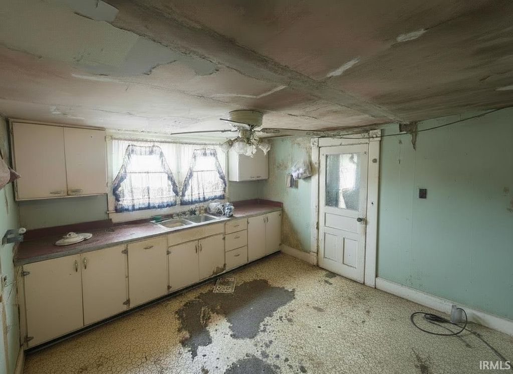 Photo of 511 Seymour Road, Crothersville, IN 47229 (MLS # 202547531)