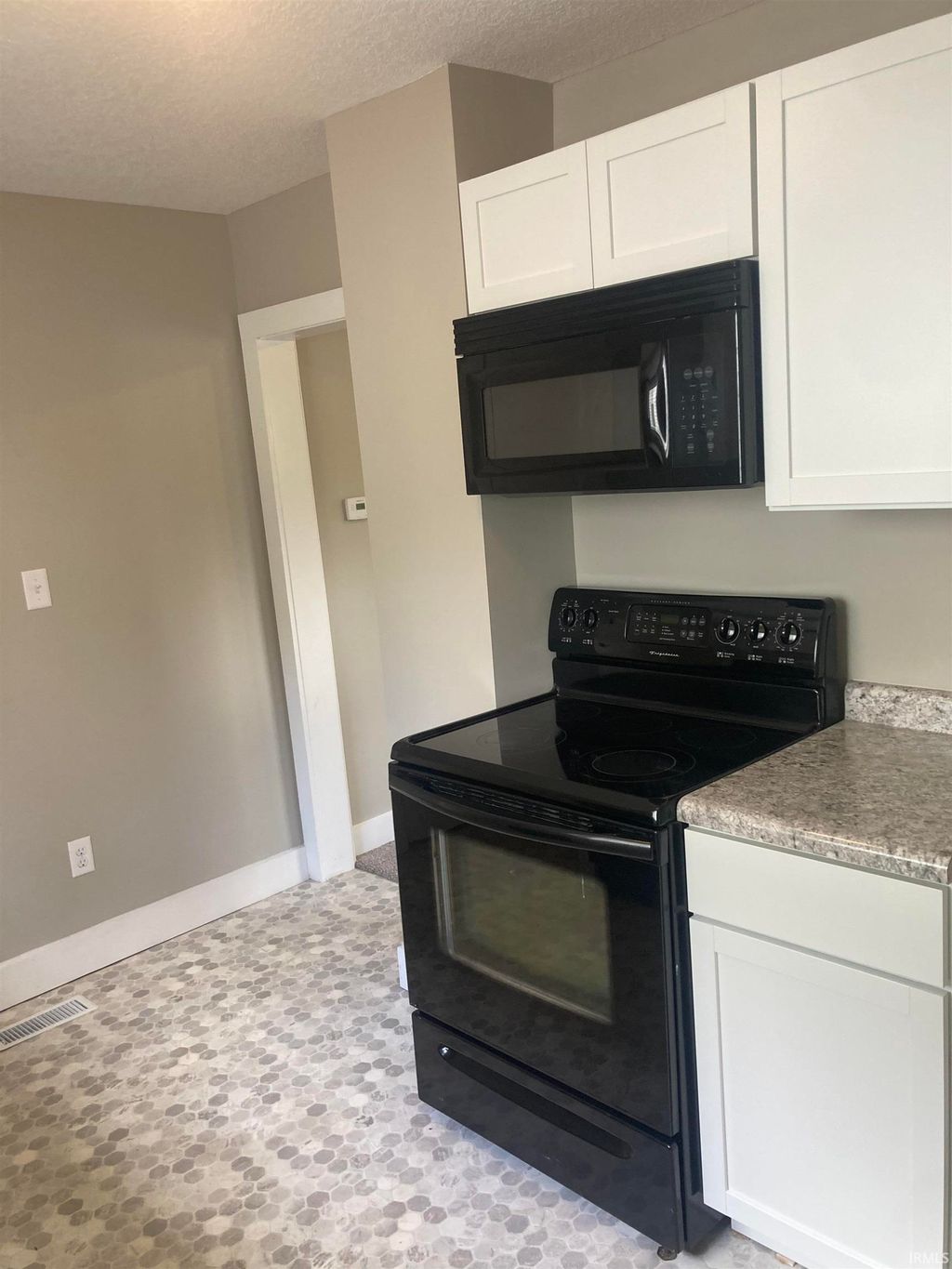 Photo of 1216 Elm Street, Fort Wayne, IN 46808 (MLS # 202617698)