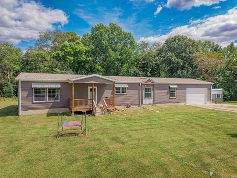 Photo of 1315 S County Rd. 200 W, Petersburg, IN 47567 (MLS # 202635279)