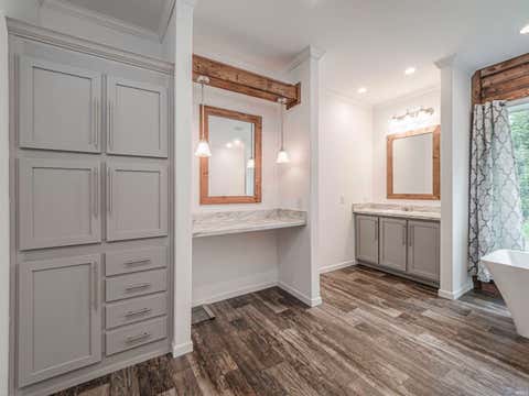 Tiny photo for 1315 S County Rd. 200 W, Petersburg, IN 47567 (MLS # 202635279)