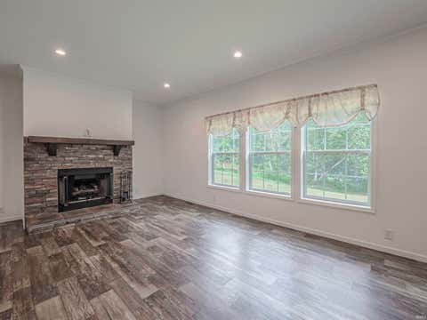 Tiny photo for 1315 S County Rd. 200 W, Petersburg, IN 47567 (MLS # 202635279)
