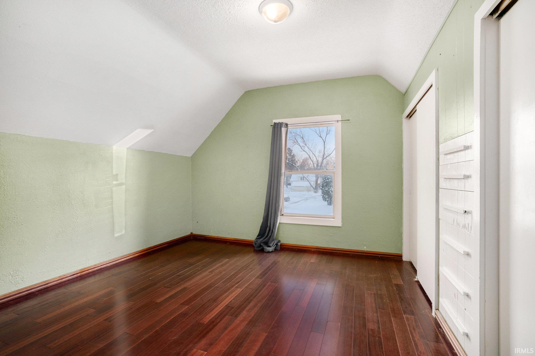 Goshen, Indiana 46526, United States, 4 Bedrooms Bedrooms, ,2 BathroomsBathrooms,Residential,Pending,251323