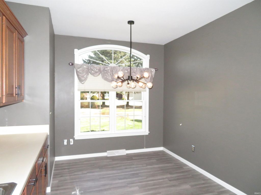 Photo of 1244 Westbrooke Court, Goshen, IN 46528 (MLS # 202536990)