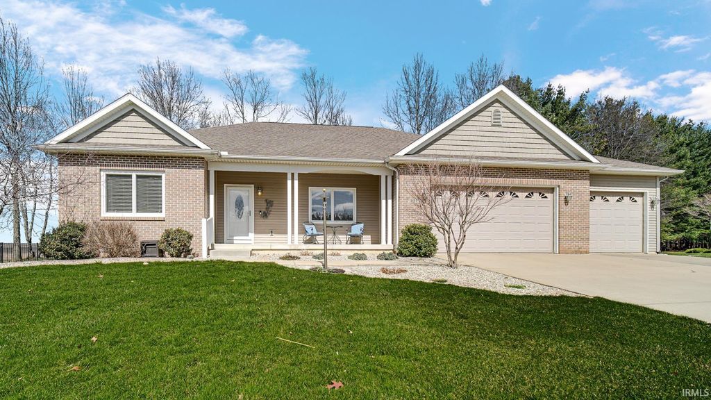 Photo of 333 Juniper Lane, Plymouth, IN 46563 (MLS # 202610593)