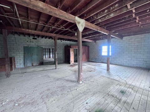 Tiny photo for 7121 N US 231, Jasper, IN 47546 (MLS # 202618594)