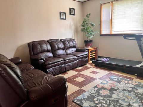 Tiny photo for 931 20th Street, Logansport, IN 46947 (MLS # 202533228)