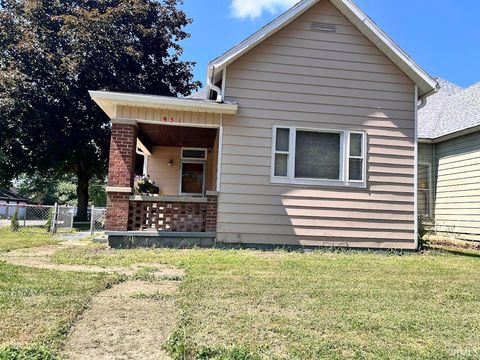 Tiny photo for 931 20th Street, Logansport, IN 46947 (MLS # 202533228)