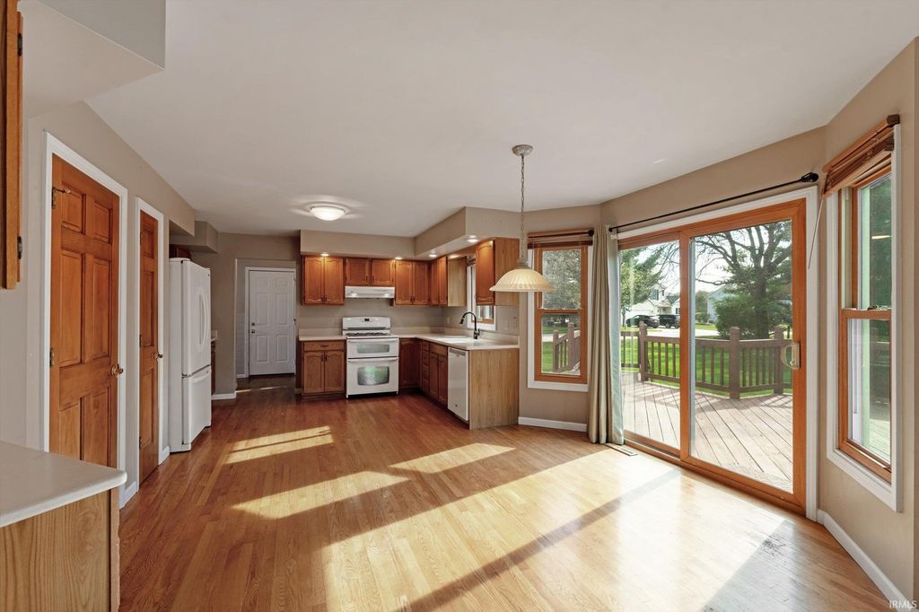 Photo of 51595 Harvester Drive, Granger, IN 46530 (MLS # 202614059)