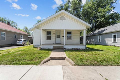 Photo of 745 S McCANN Street, Kokomo, IN 46901 (MLS # 202625886)