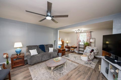 Tiny photo for 63 W 145 S, Bringhurst, IN 46913 (MLS # 202538018)