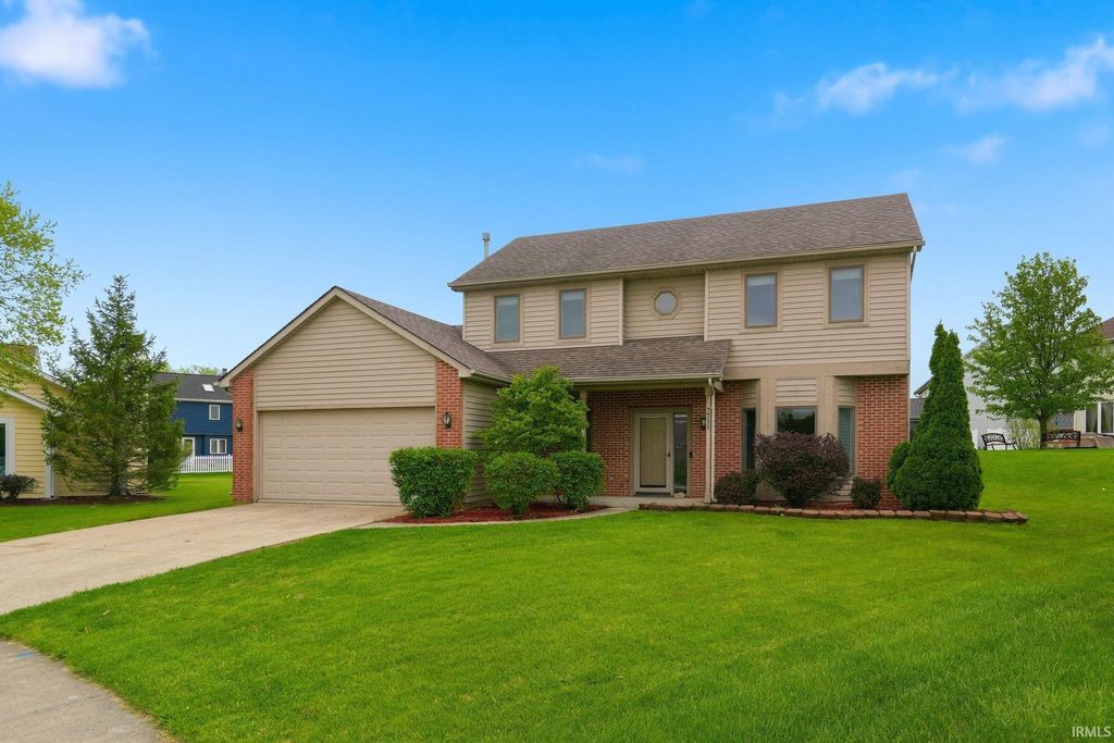 Photo of 7711 Buttermore Court, Fort Wayne, IN 46804 (MLS # 202615657)
