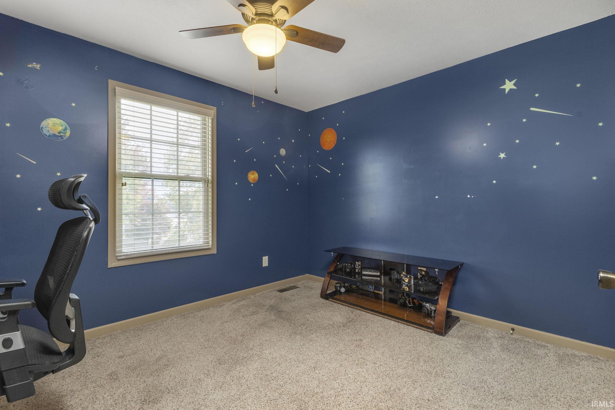 South Bend, Indiana 46628, United States, 3 Bedrooms Bedrooms, ,3 BathroomsBathrooms,Residential,Active,232145