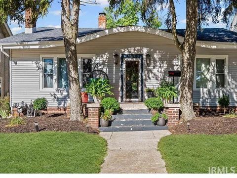 Photo of 867 Shawnee Avenue, Lafayette, IN 47905 (MLS # 202542566) Photo of 867 Shawnee Avenue, Lafayette, IN 47905 (MLS # 202542566)