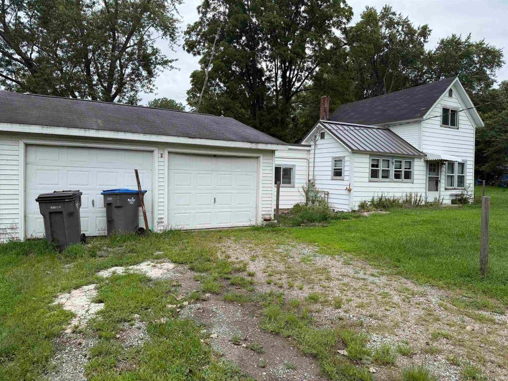 Photo of 217 Blackport Drive, Goshen, IN 46528 (MLS # 202633379)