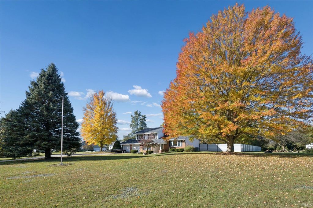 Photo of 57655 County Road 18 Road, Goshen, IN 46526 (MLS # 202542877)