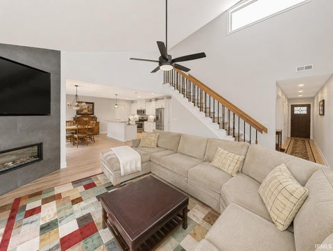 Photo of 9369 S Pointe LaSalles Drive, Bloomington, IN 47401 (MLS # 202614836)