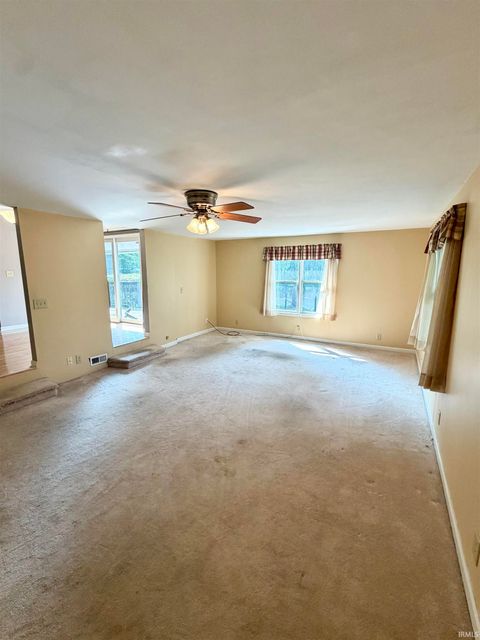 Tiny photo for 519 Valley View Lane, Lafayette, IN 47905 (MLS # 202622992)