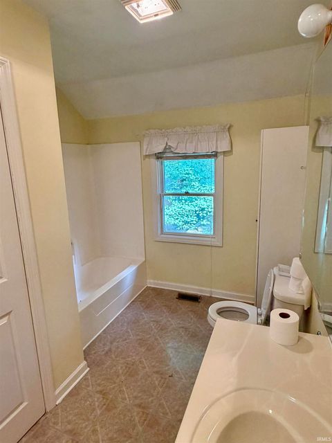 Tiny photo for 519 Valley View Lane, Lafayette, IN 47905 (MLS # 202622992)