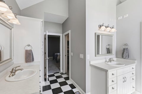 Tiny photo for 4424 Homestead Trail, Woodburn, IN 46797 (MLS # 202640629)
