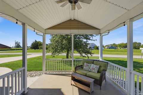 Tiny photo for 4424 Homestead Trail, Woodburn, IN 46797 (MLS # 202640629)