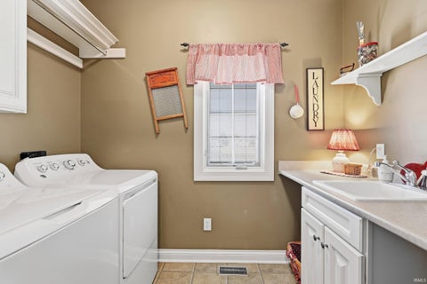 Tiny photo for 4424 Homestead Trail, Woodburn, IN 46797 (MLS # 202640629)