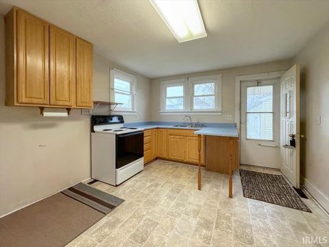 Tiny photo for 219 E GRANT Street, Greentown, IN 46936 (MLS # 202548662)