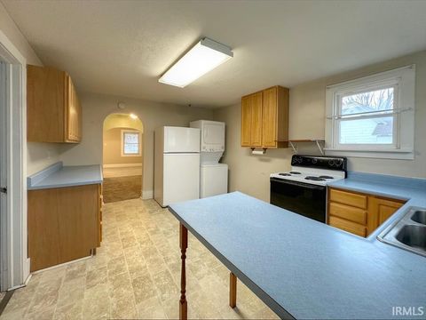 Tiny photo for 219 E GRANT Street, Greentown, IN 46936 (MLS # 202548662)