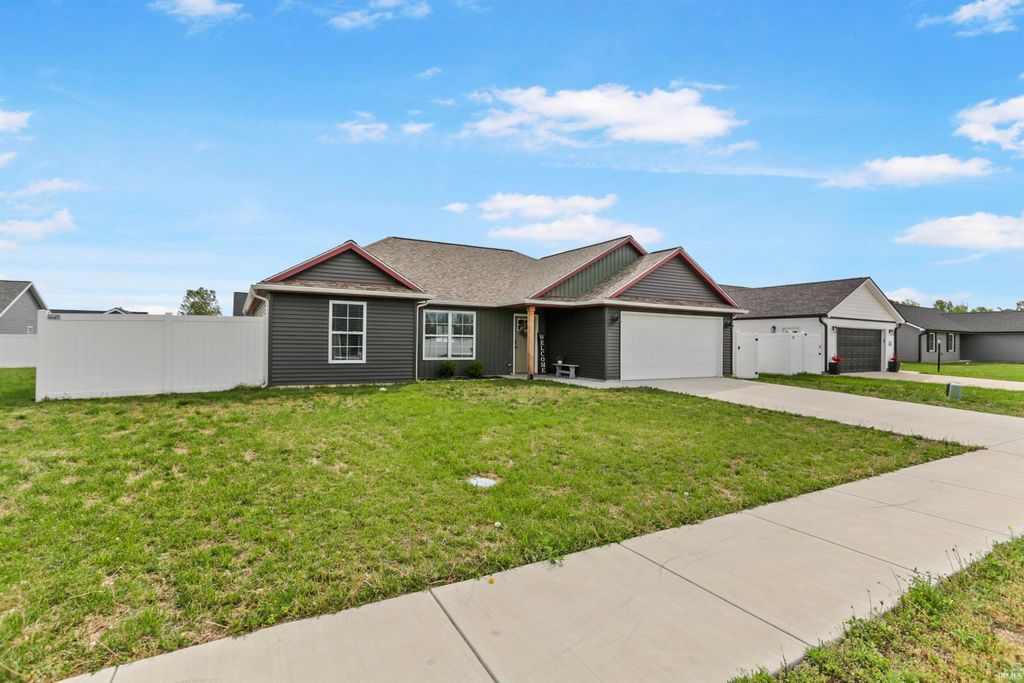 Photo of 343 Wabash Circle, Chandler, IN 47610 (MLS # 202613744)