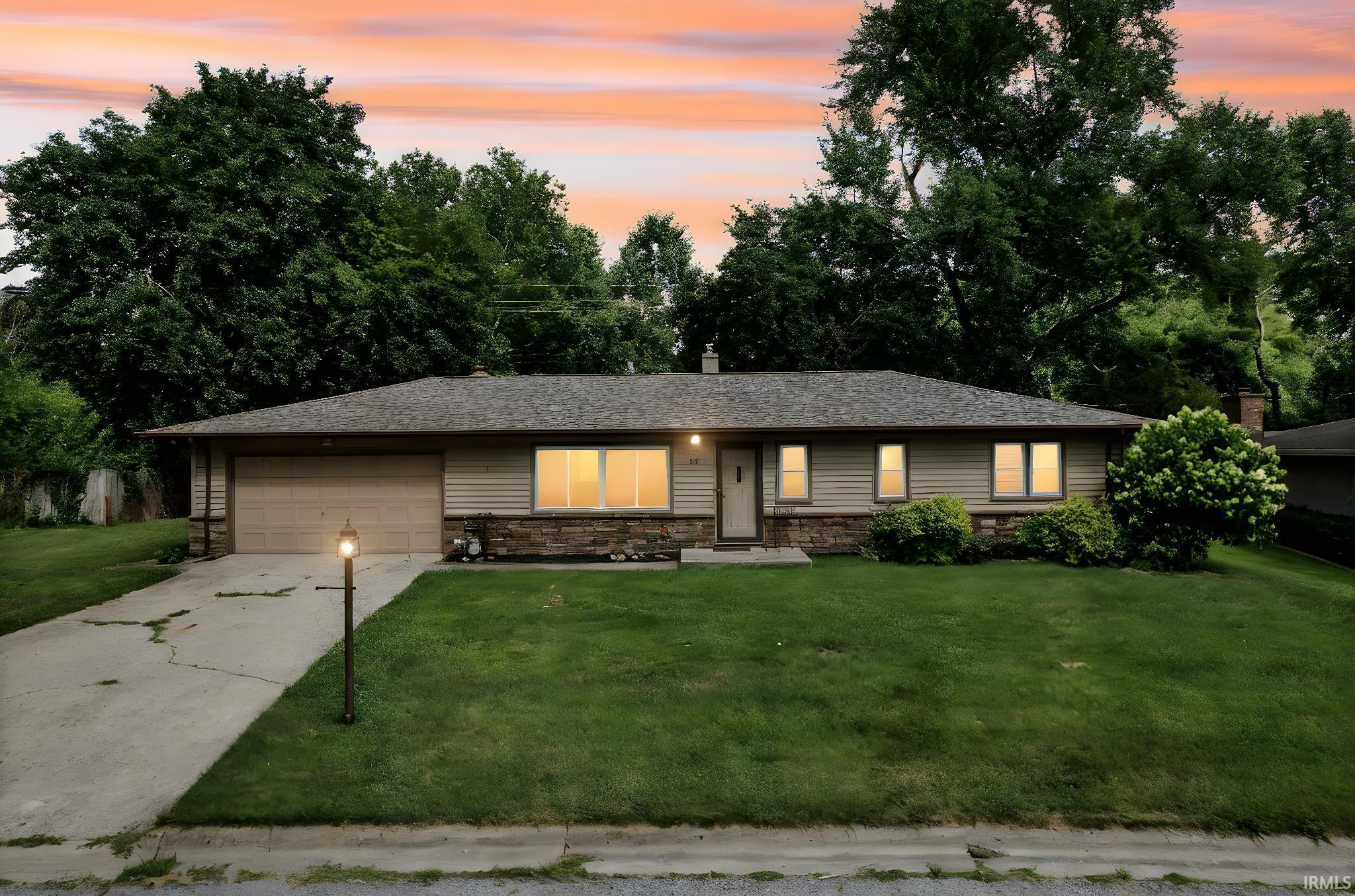 Lafayette, Indiana 47909, United States, 3 Bedrooms Bedrooms, ,2 BathroomsBathrooms,Residential,Active,177933