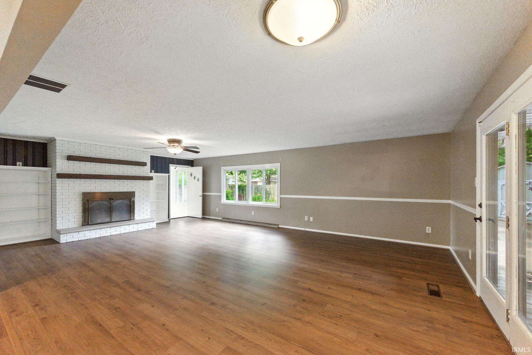 Lafayette, Indiana 47909, United States, 3 Bedrooms Bedrooms, ,2 BathroomsBathrooms,Residential,Active,177933