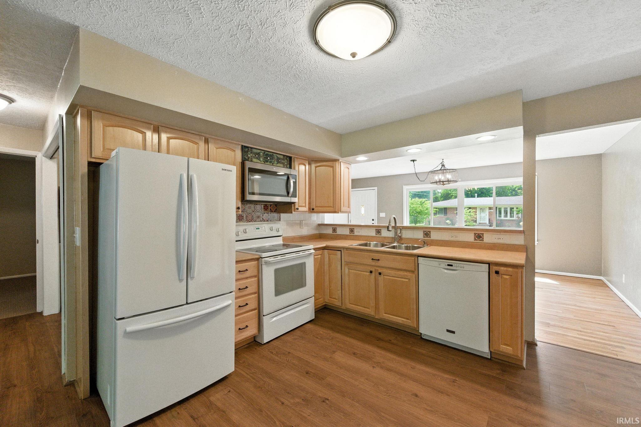 Lafayette, Indiana 47909, United States, 3 Bedrooms Bedrooms, ,2 BathroomsBathrooms,Residential,Active,177933